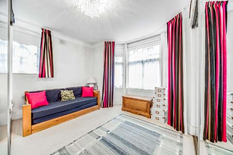 2 bedroom flat for sale, Chiltern Street, Marylebone