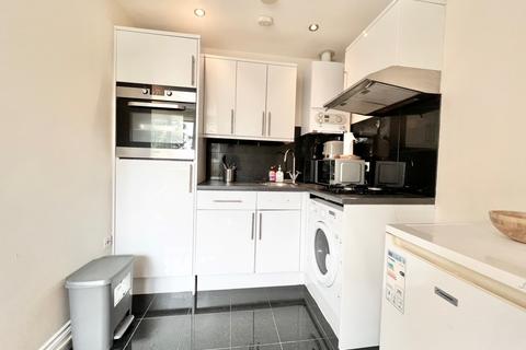 1 bedroom flat to rent, Birchington Road, London NW6