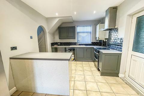 3 bedroom semi-detached house for sale, Glenhills Boulevard, Leicester, Leicestershire