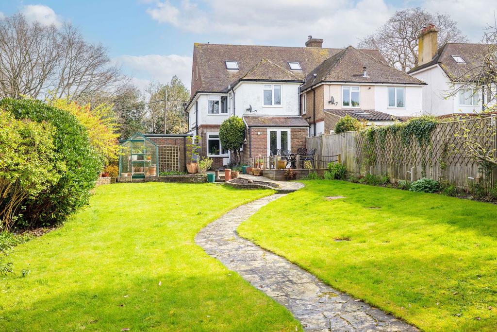 Lyoth Lane, Lindfield, RH16 5 bed end of terrace house for sale - £700,000