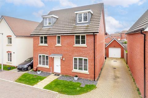 5 bedroom detached house for sale, Three Mile Cross, Reading RG7