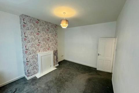 2 bedroom semi-detached house to rent, Darlington, Durham DL1