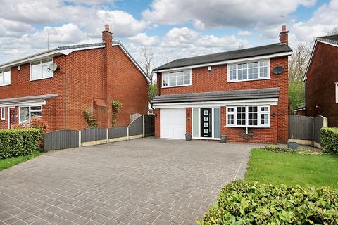 4 bedroom detached house to rent, Anderson Close, Padgate, WA2