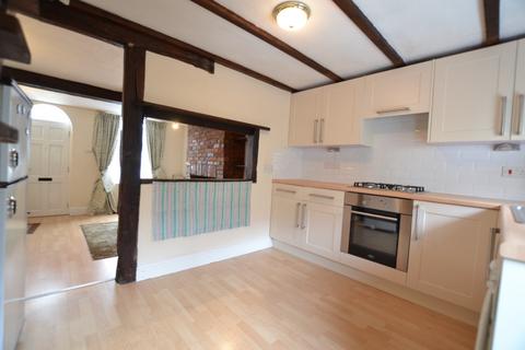 2 bedroom terraced house to rent, Edward Street, Macclesfield SK11