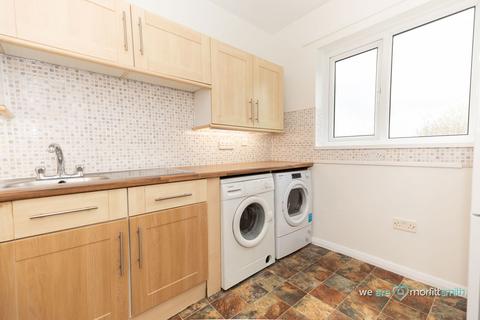 Flat 17, Hallam Cliff, 32 Crabtree Lane, Sheffield, S5 7AY