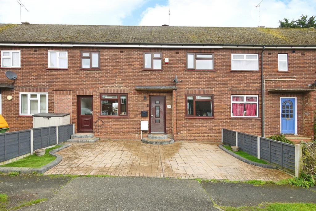 Broomwood Gardens, Pilgrims Hatch... 3 bed terraced house £400,000