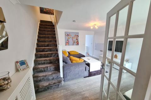 2 bedroom end of terrace house for sale, Nutshalling Avenue, Rownhams SO16