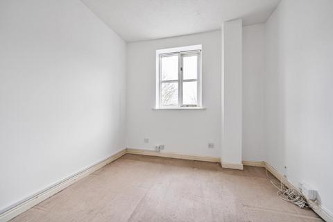 2 bedroom flat for sale, Barnet,  London,  EN5