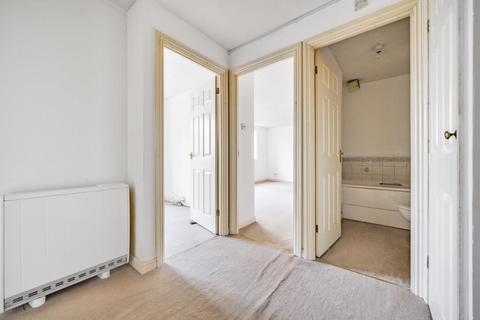 2 bedroom flat for sale, Barnet,  London,  EN5