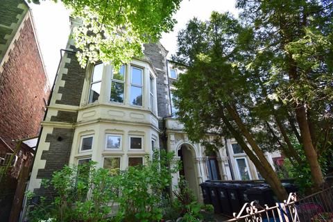 Studio to rent, Canton, Cardiff