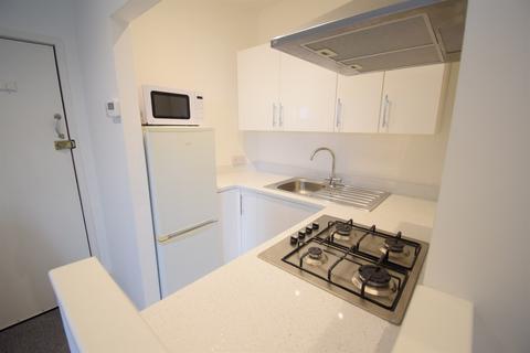 Studio to rent, Canton, Cardiff
