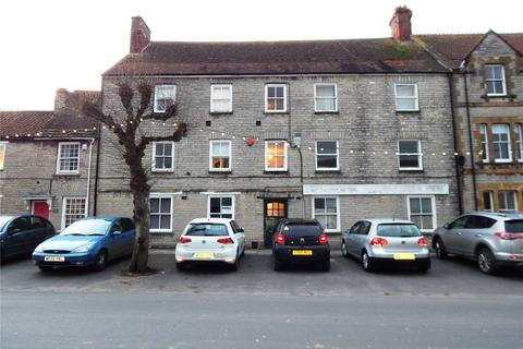 3 bedroom apartment to rent, Broad Street, Somerton, TA11