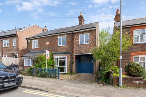 4 bedroom semi-detached house for sale, Hivings Hill, Chesham, Buckinghamshire