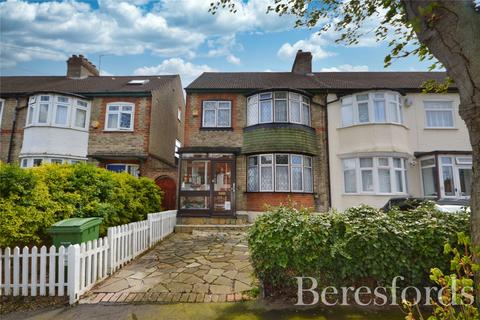 3 bedroom end of terrace house for sale, Seymer Road, Romford, RM1