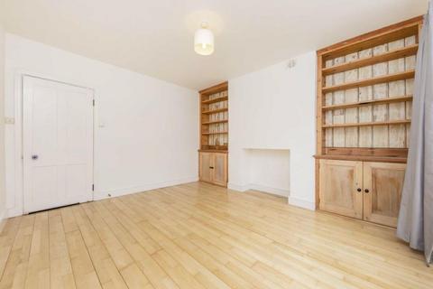 1 bedroom flat for sale, Gloucester Crescent, London, NW1