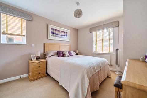 28 Bridger Close, Felpham, Bognor Regis, PO22 8FT
