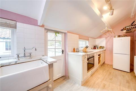 Lilac Cottage Carrside, Great Ouseburn, York, YO26 9RW