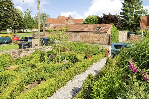 Lilac Cottage Carrside, Great Ouseburn, York, YO26 9RW
