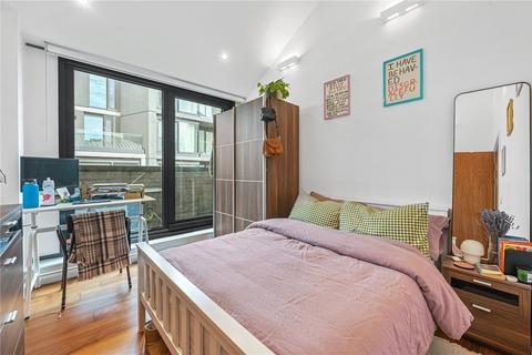 4 bedroom duplex for sale, Nile Street, London, N1