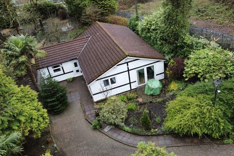 3 bedroom detached bungalow for sale, Tylacoch Place Treorchy - Treorchy