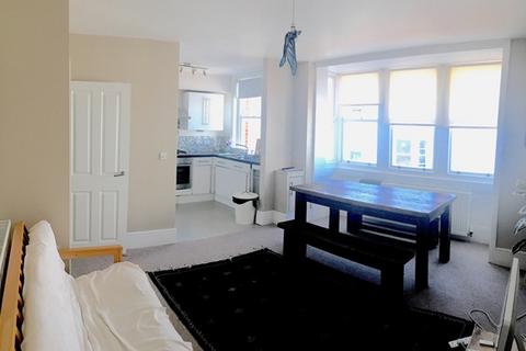 2 bedroom apartment to rent, Burlington Street, Kemptown, Brighton BN2 1AU