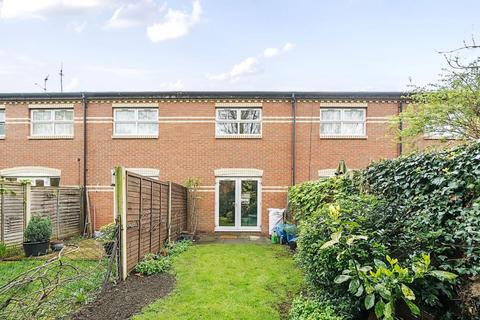 2 bedroom terraced house for sale, Old Brewery Close,  Aylesbury,  HP21