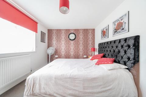 13 Darwin Drive, Southall, UB1 3JY