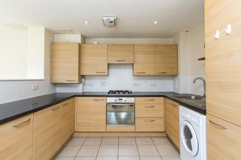 2 bedroom apartment to rent, Wellend Villas, Springfield Road BN1