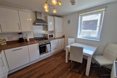 2 bedroom flat to rent, 105 Urquhart Road Urquhart Court, City Centre, Aberdeen, AB24