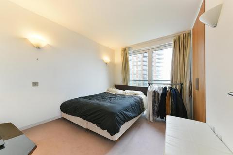 2 bedroom apartment for sale, New Providence Wharf, Fairmont Avenue, London, E14