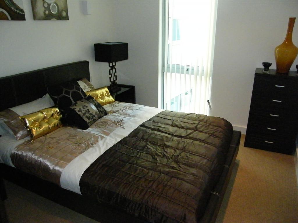 2007 1112september0430.JPG
