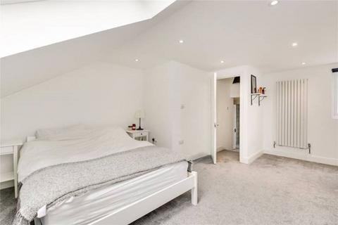 36 Alexandria Road, London, W13 0NR