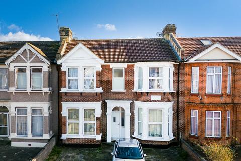 5 bedroom terraced house for sale, Courtland Avenue, Ilford, IG1