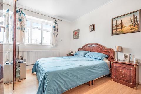 2 bedroom flat for sale, Scovell Road, Borough