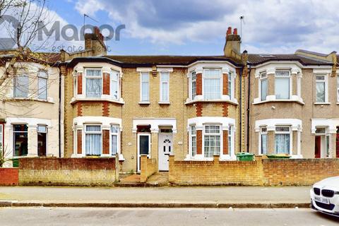346 Strone Road, London, E12 6TN