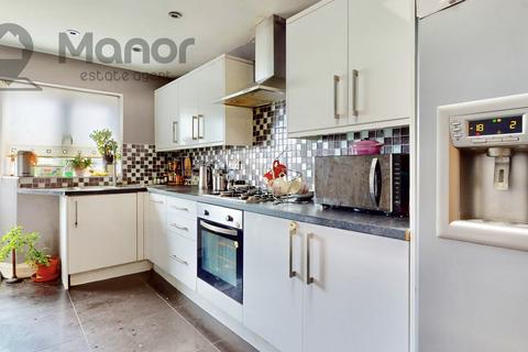 346 Strone Road, London, E12 6TN