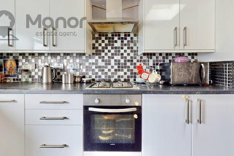 346 Strone Road, London, E12 6TN