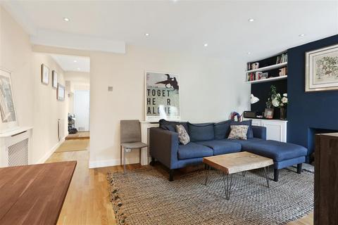 1 bedroom flat for sale, Hugo Road, London