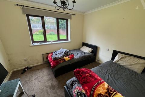 2 bedroom flat for sale, Gilbertstone Court, Birmingham B26