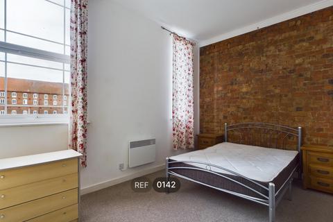 1 bedroom apartment for sale, The Zinc Building, High Street, HU1