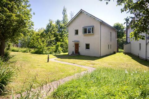 4 bedroom detached house for sale, 86 Clearwater, The Lower Mill Estate, GL7 6FN