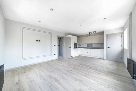 1 bedroom apartment for sale, Kingston Road, Surrey TW18