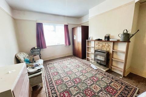 12 Innis Road, Coventry, CV5 6AX