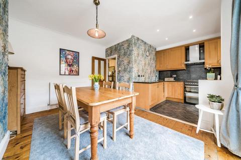 31 Merton Hall Gardens, London, SW20 8SN