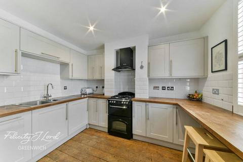 3 Plumbridge Street, London, SE10 8PA