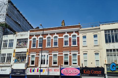 1 bedroom apartment to rent, Commercial Road, London, E1 2DA