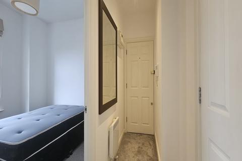 1 bedroom apartment to rent, Commercial Road, London, E1 2DA