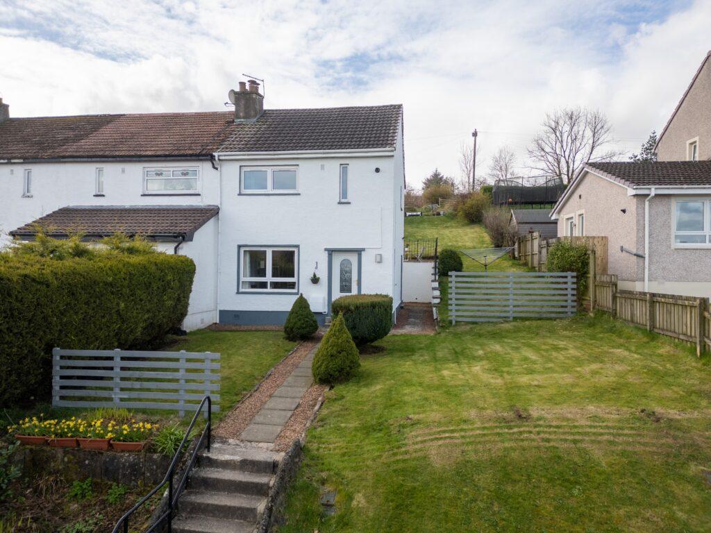 Hill Drive, Eaglesham 2 bed end of terrace house for sale £175,000
