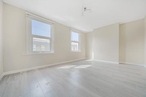 163 Brookmill Road, London, SE8 4JH