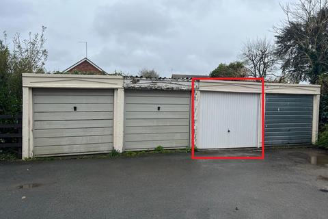 Garage for sale, Garage, Priory Road, Kenilworth, Warwickshire CV8 1LL
